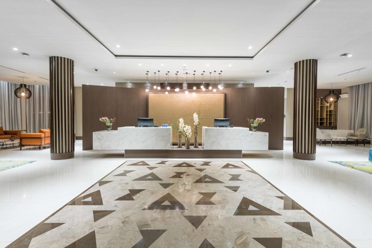 Radisson Blu Hotel, Jeddah Corniche Eksteriør billede Lobby